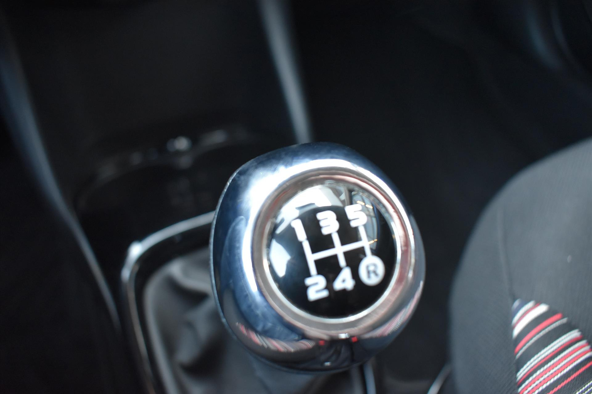 44771451-22.jpg