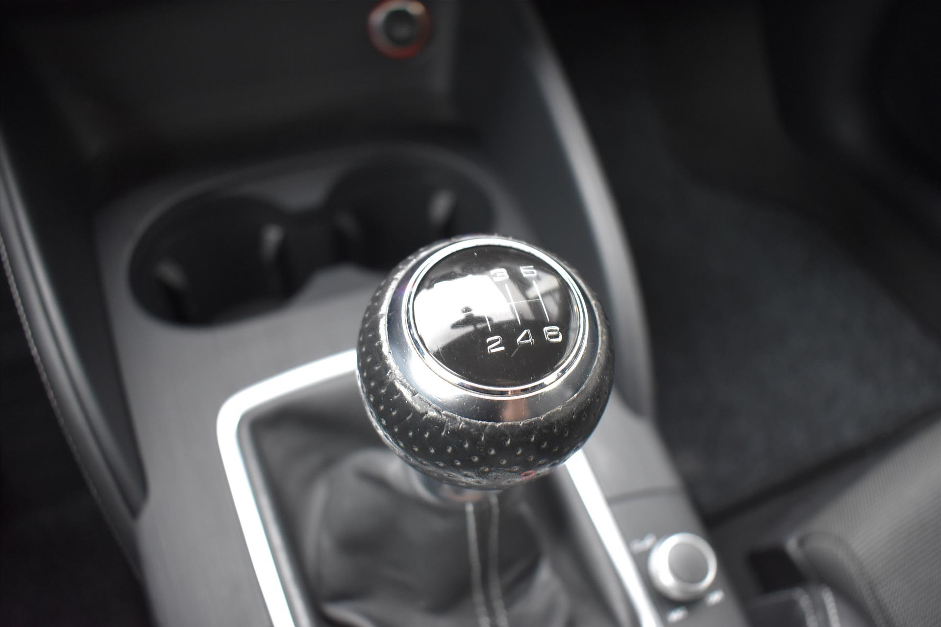 45079654-27.jpg