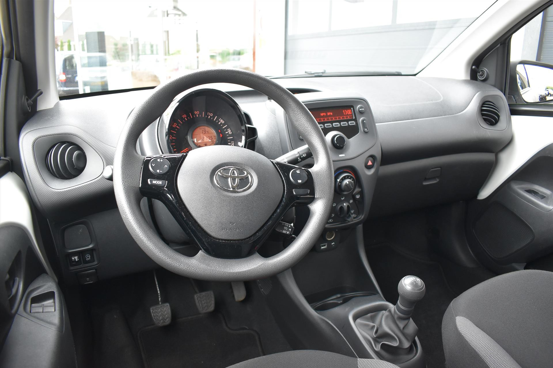 45080114-17.jpg