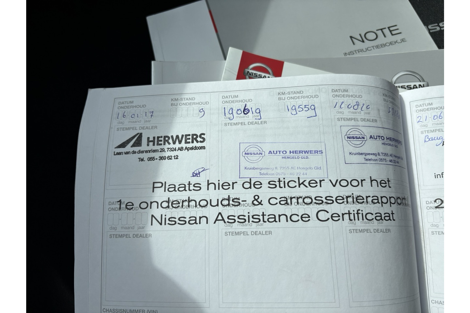 45423142-28.jpg