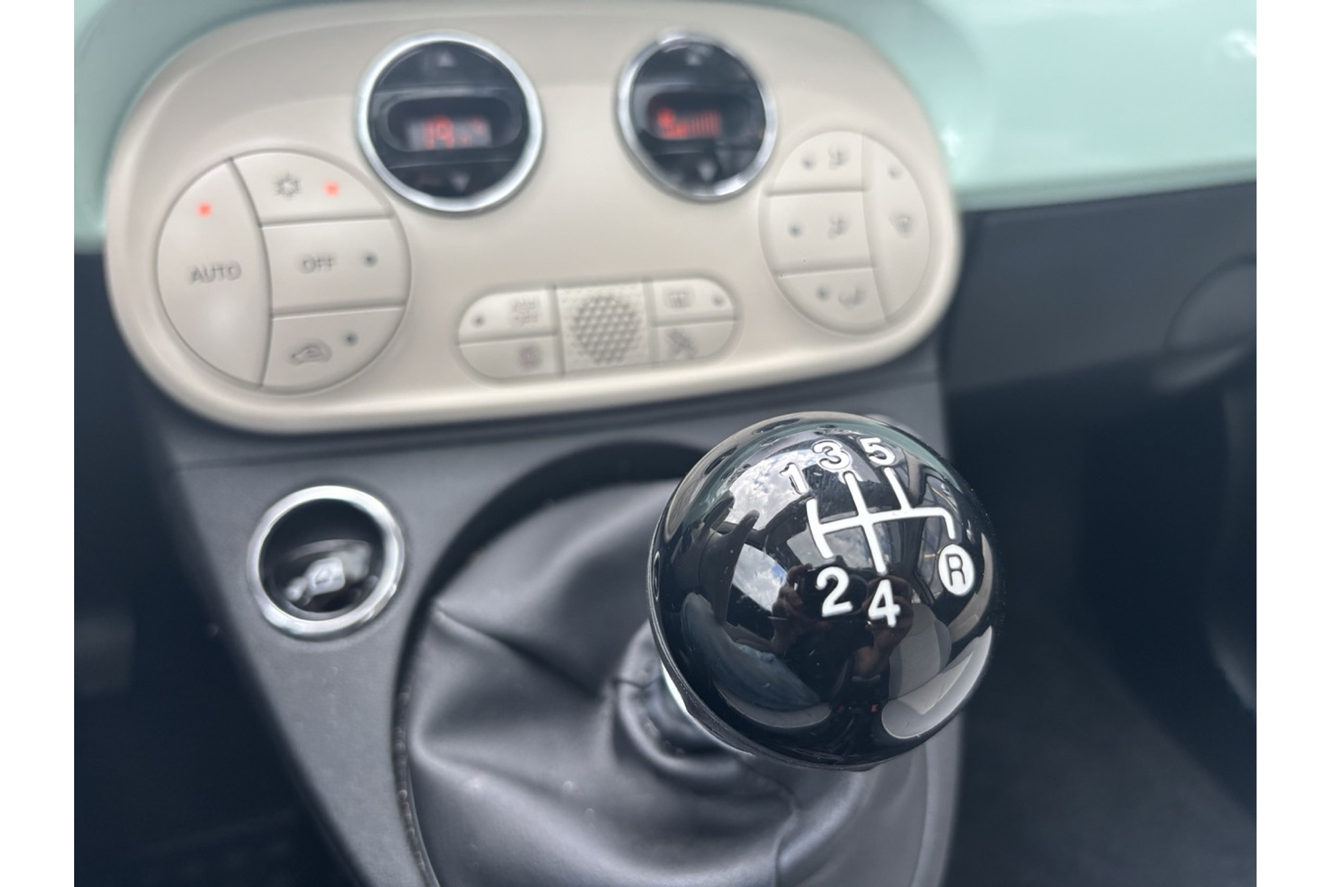 45457243-24.jpg
