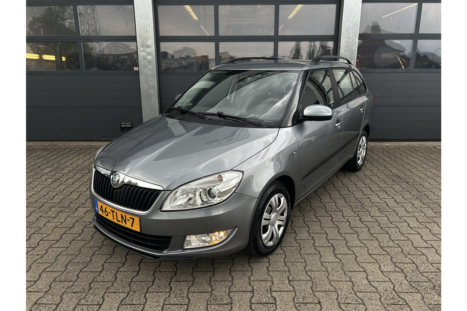 45739810-27.jpg