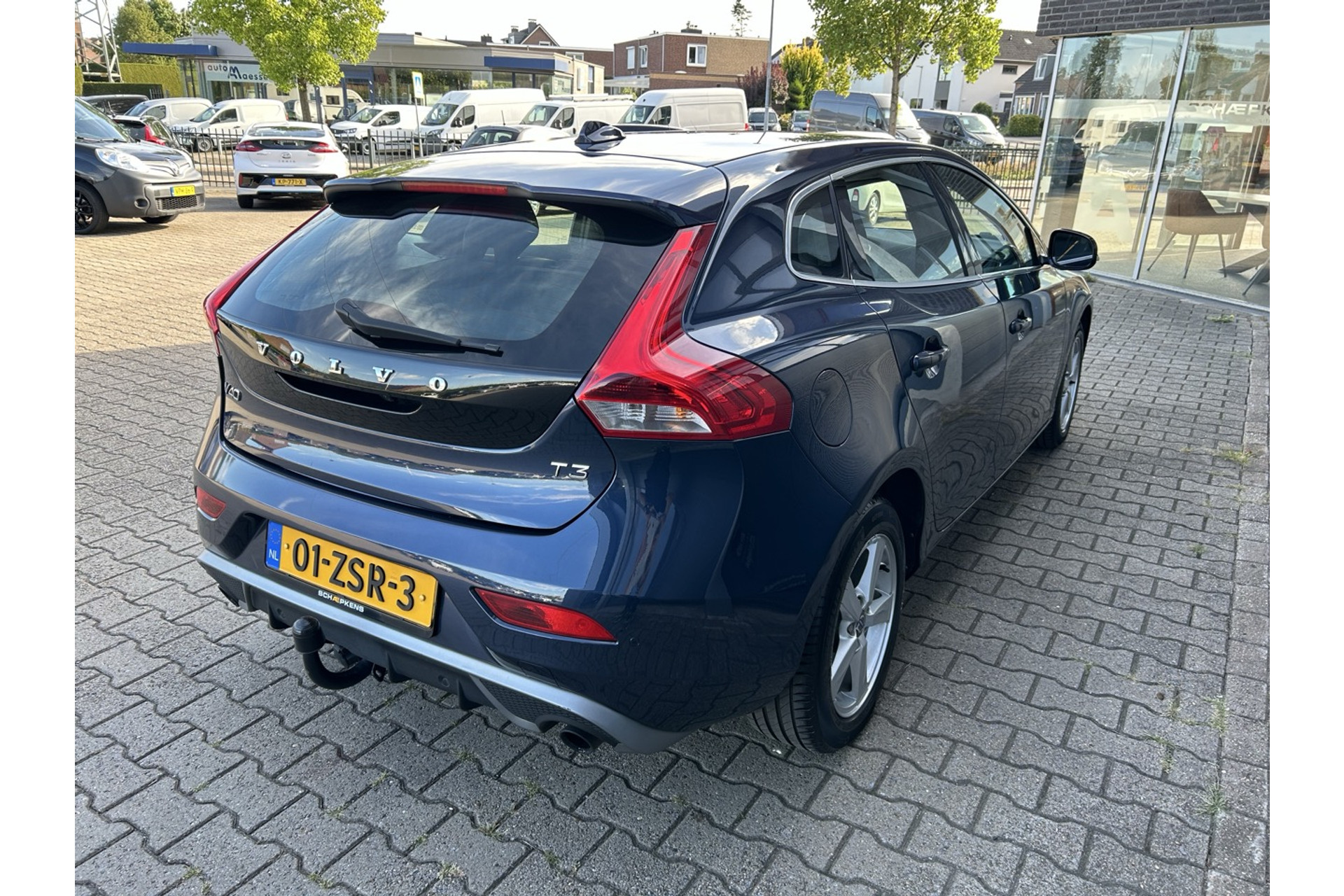46740679-13.jpg