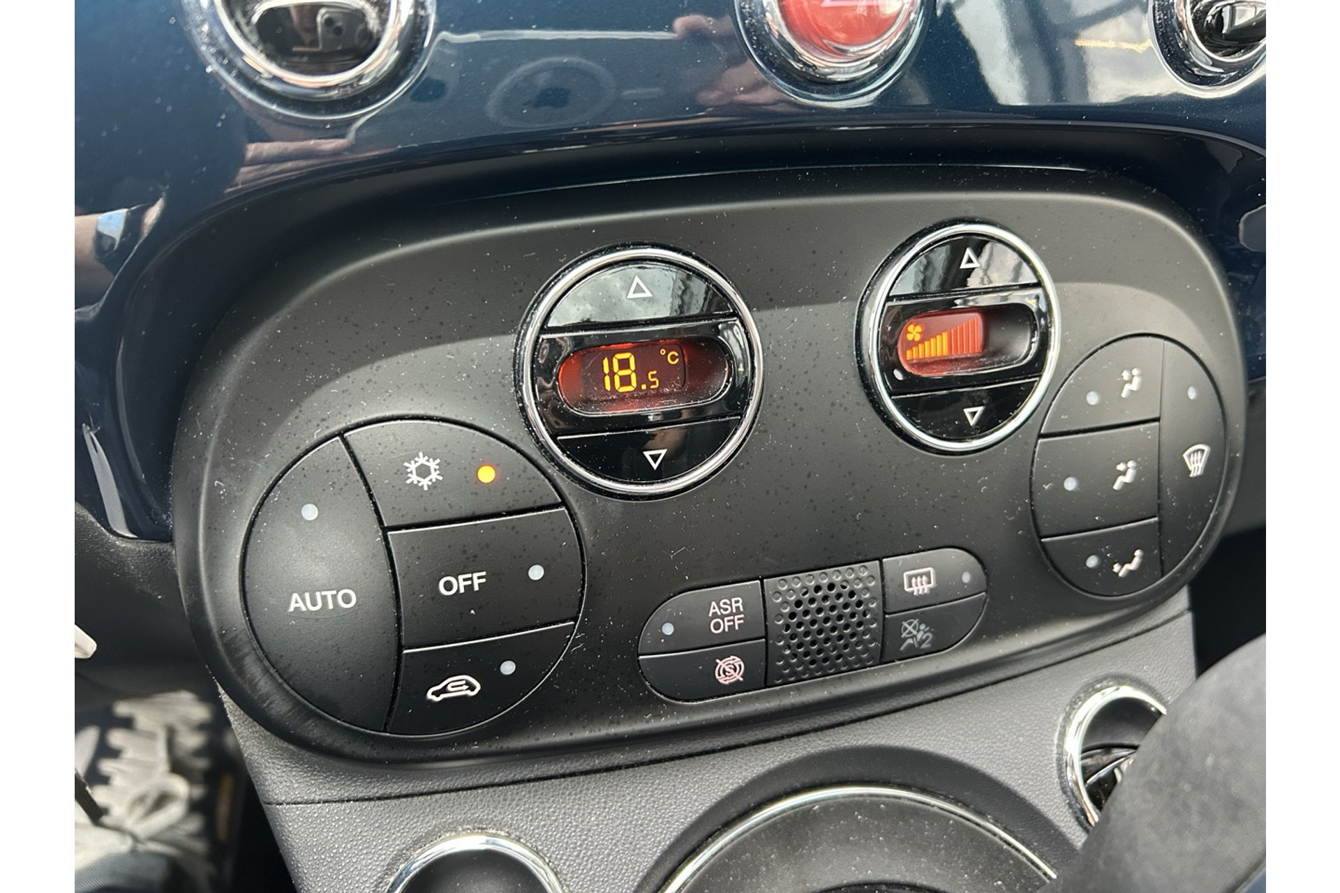 46929121-20.jpg