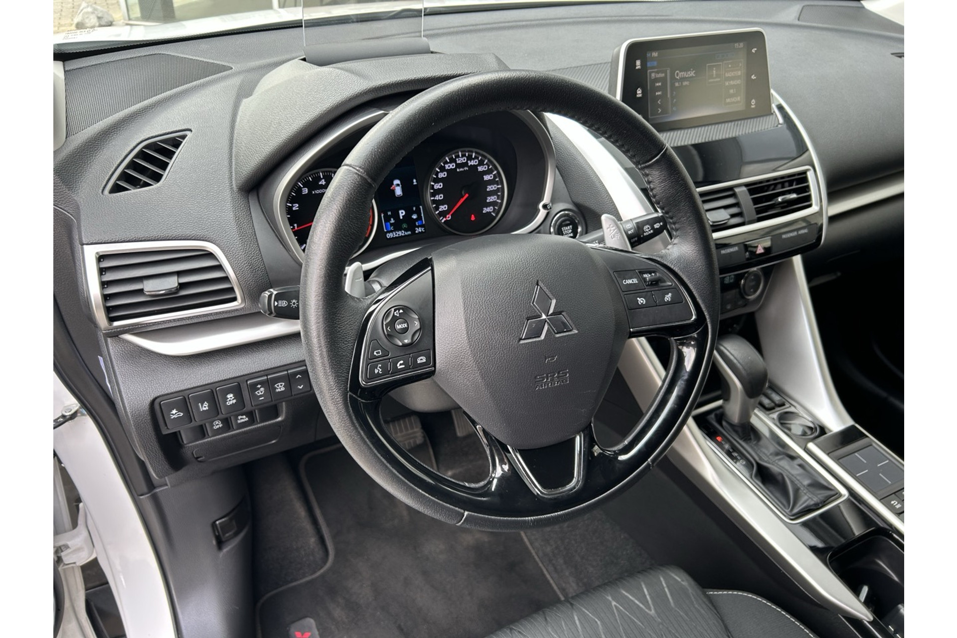 47013311-22.jpg