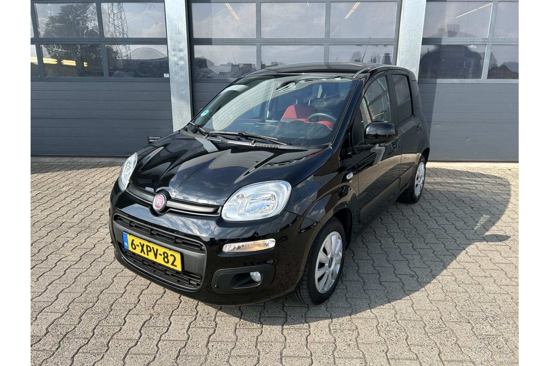 44943183-24.jpg