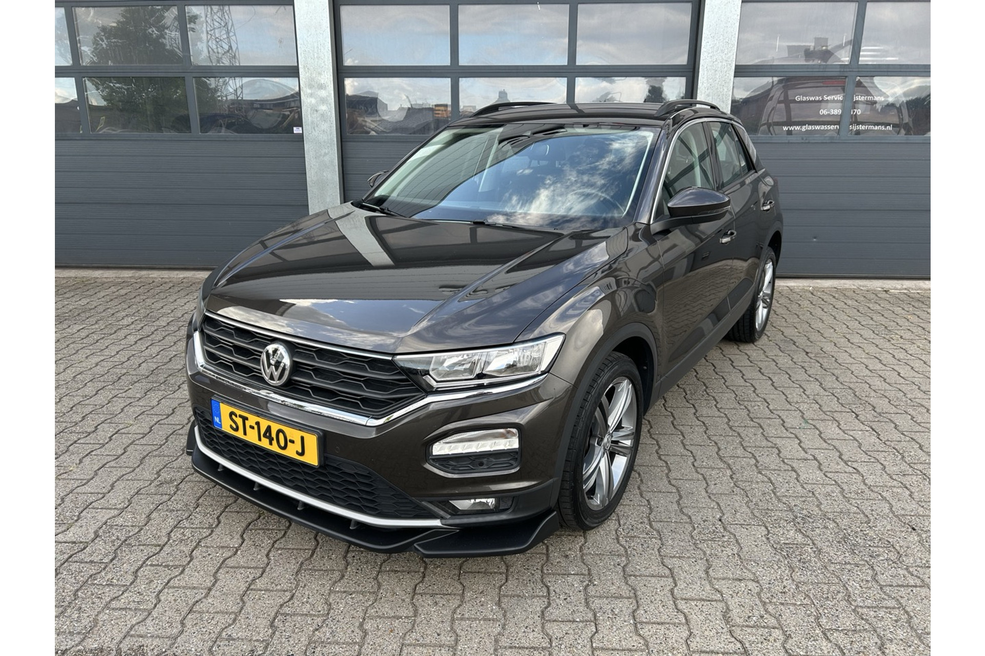 47345075-0.jpg