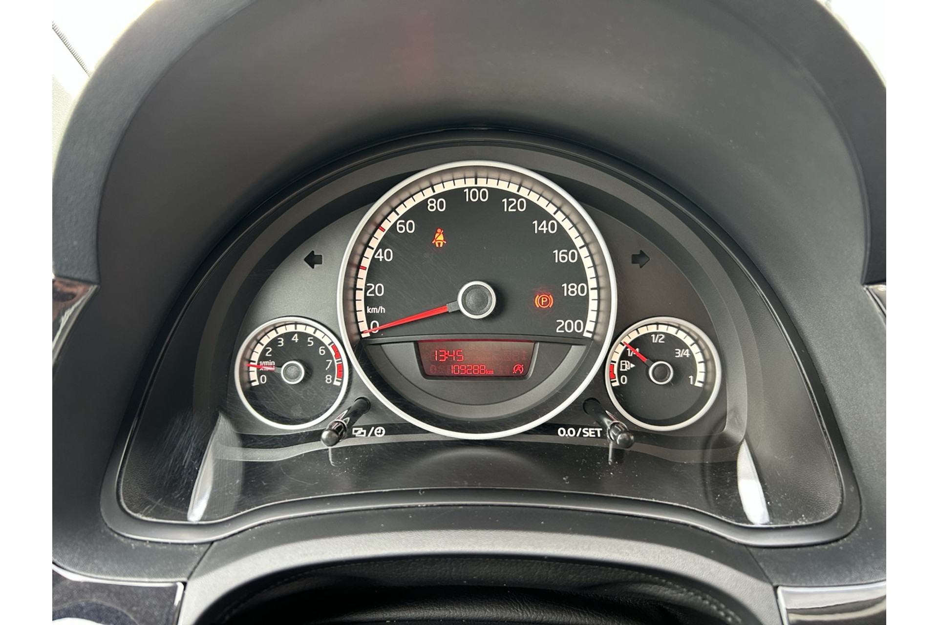47888000-7.jpg